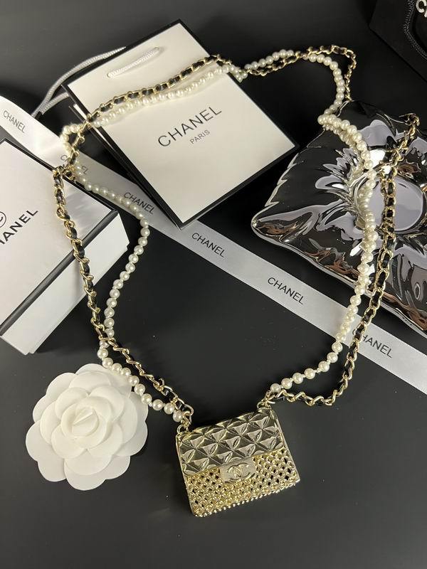 Chanel Necklaces 84